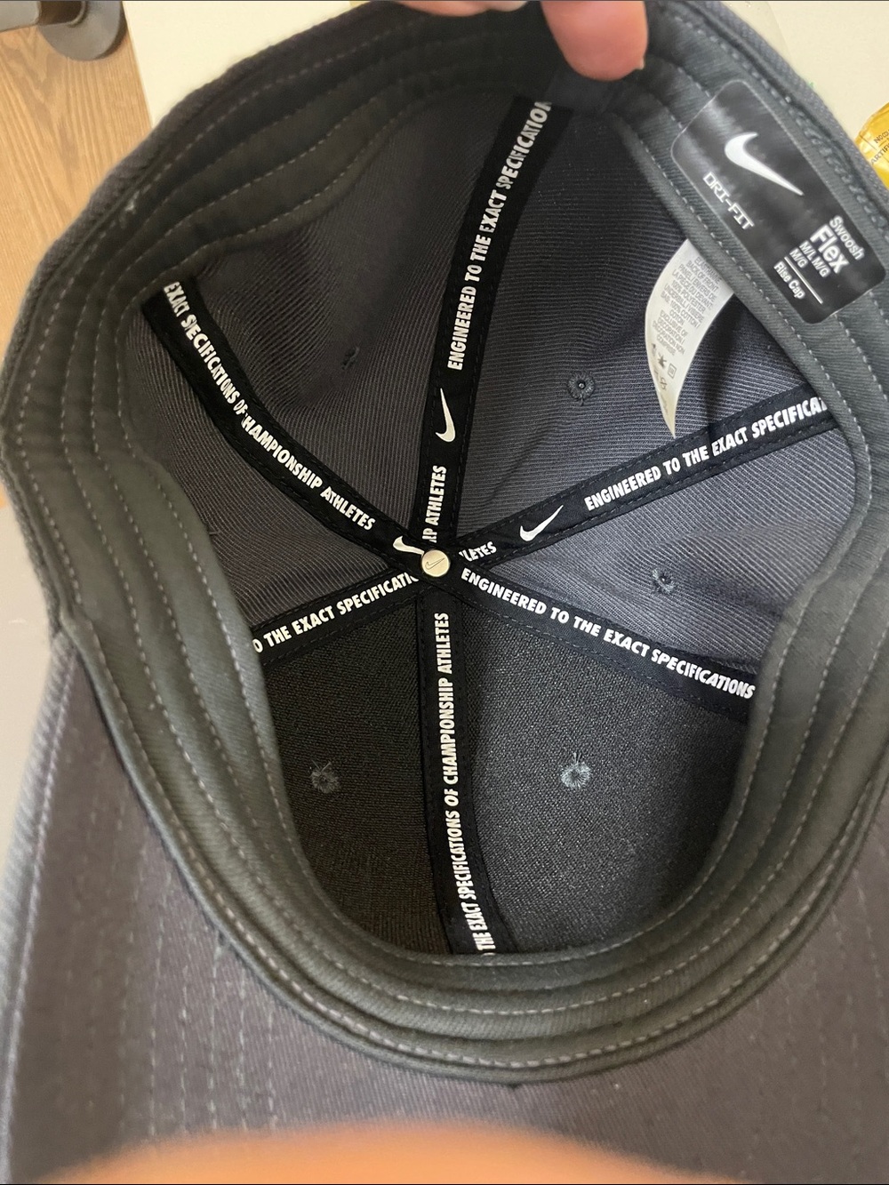 Hat - Picture 4 of 4